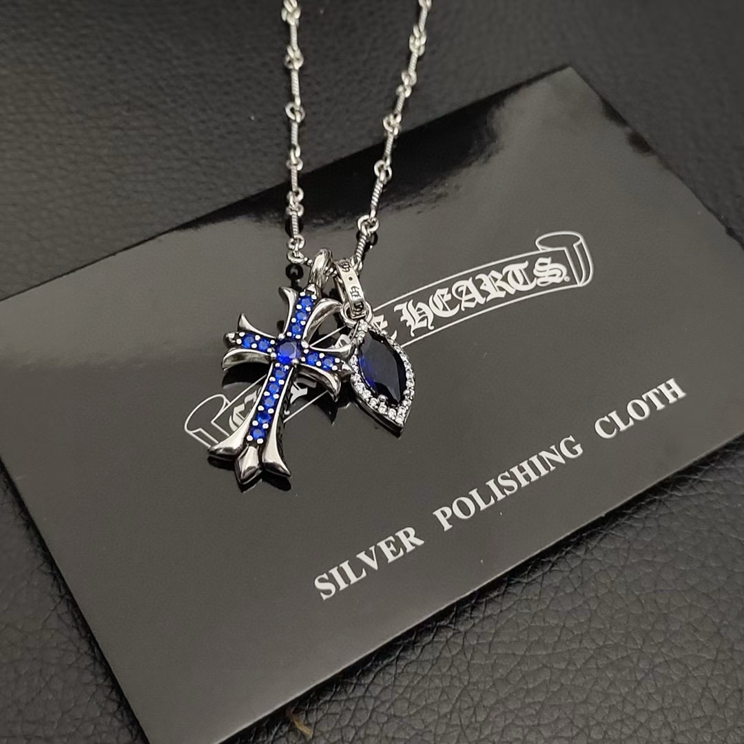 Ch**me He**ts necklace-004