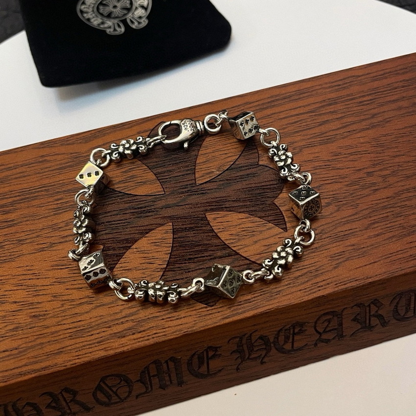 Ch**me He**ts bracelet-005