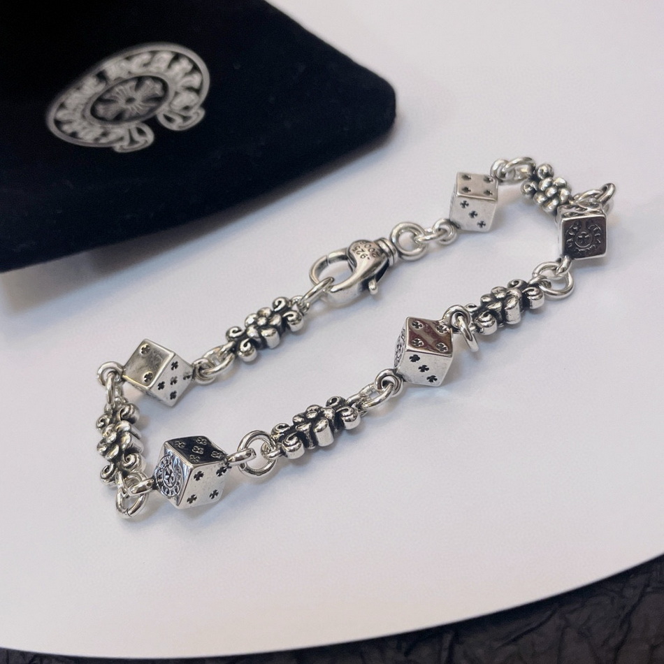 Ch**me He**ts bracelet-005