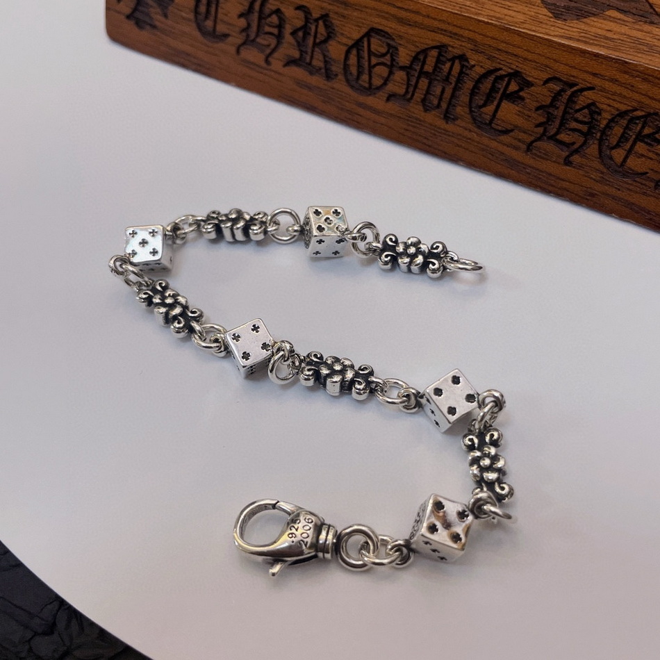 Ch**me He**ts bracelet-005
