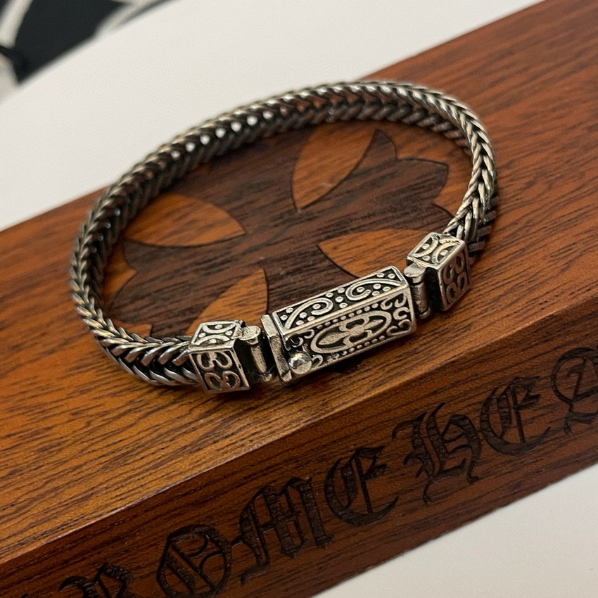 Ch**me He**ts bracelet-009