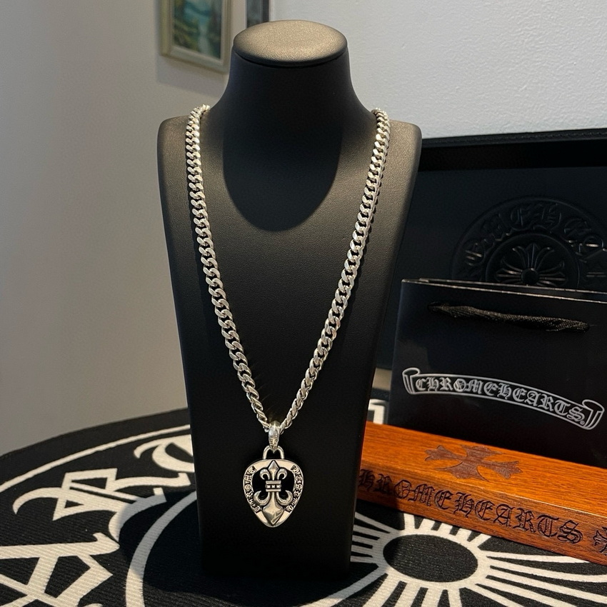 Ch*0me heart necklace-103