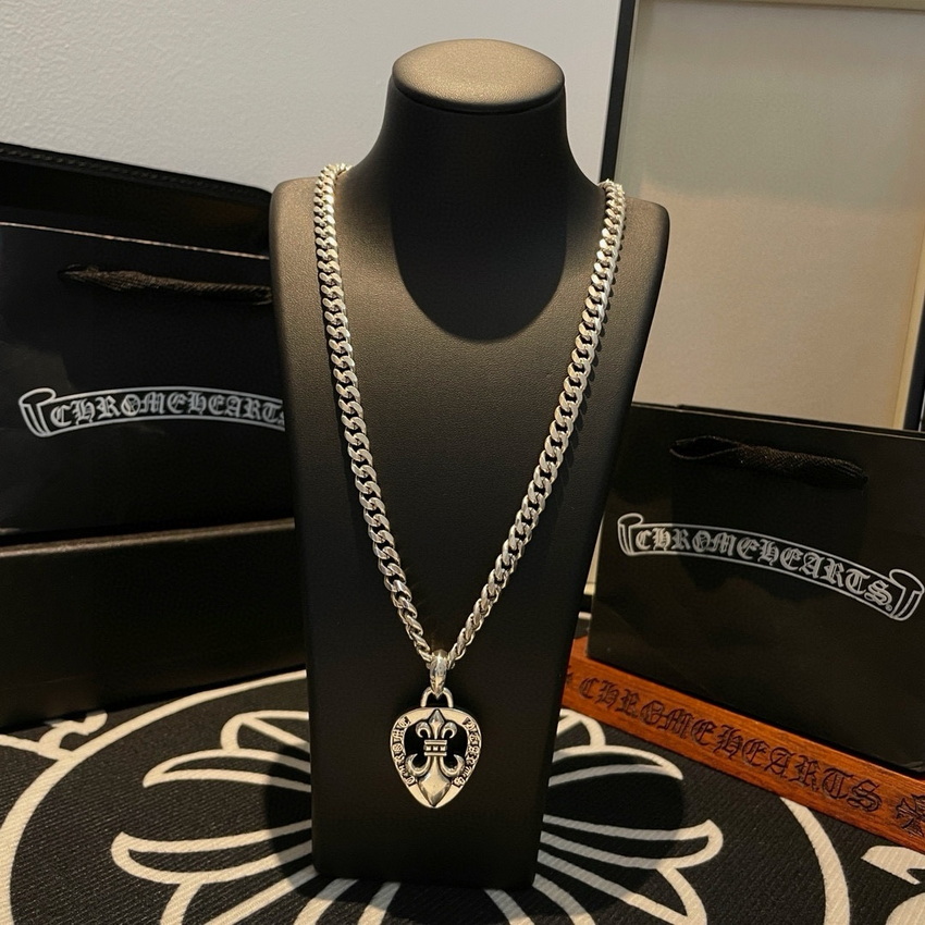 Ch*0me heart necklace-103