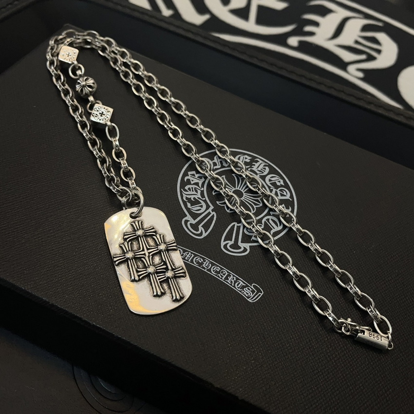 Ch**me He**ts necklace-104