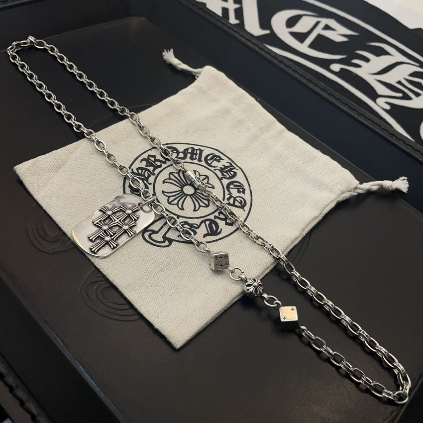 Ch**me He**ts necklace-104