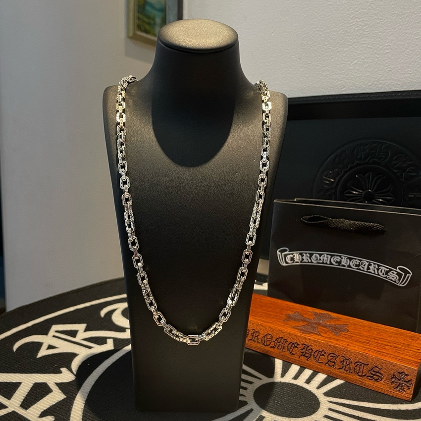 Ch**me He**ts necklace-019