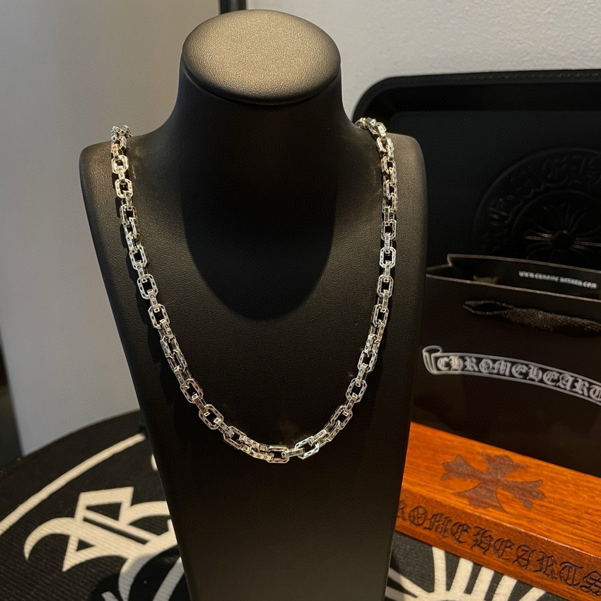 Ch**me He**ts necklace-019