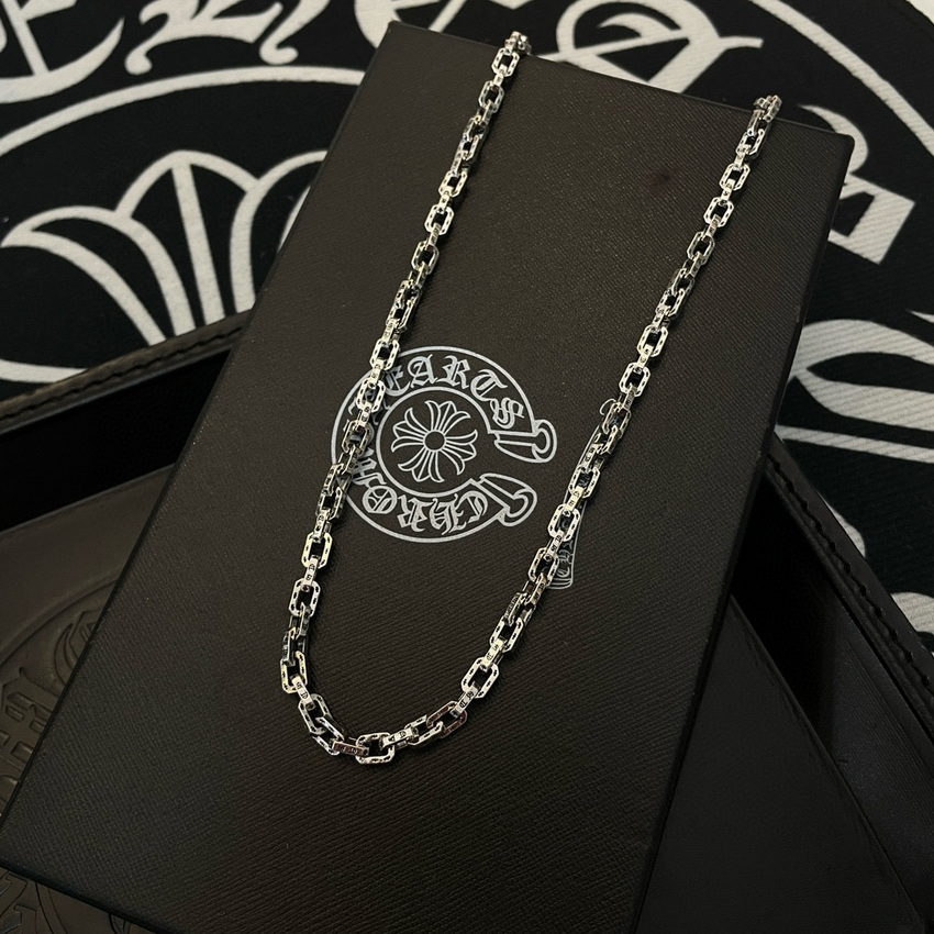 Ch**me He**ts necklace-019