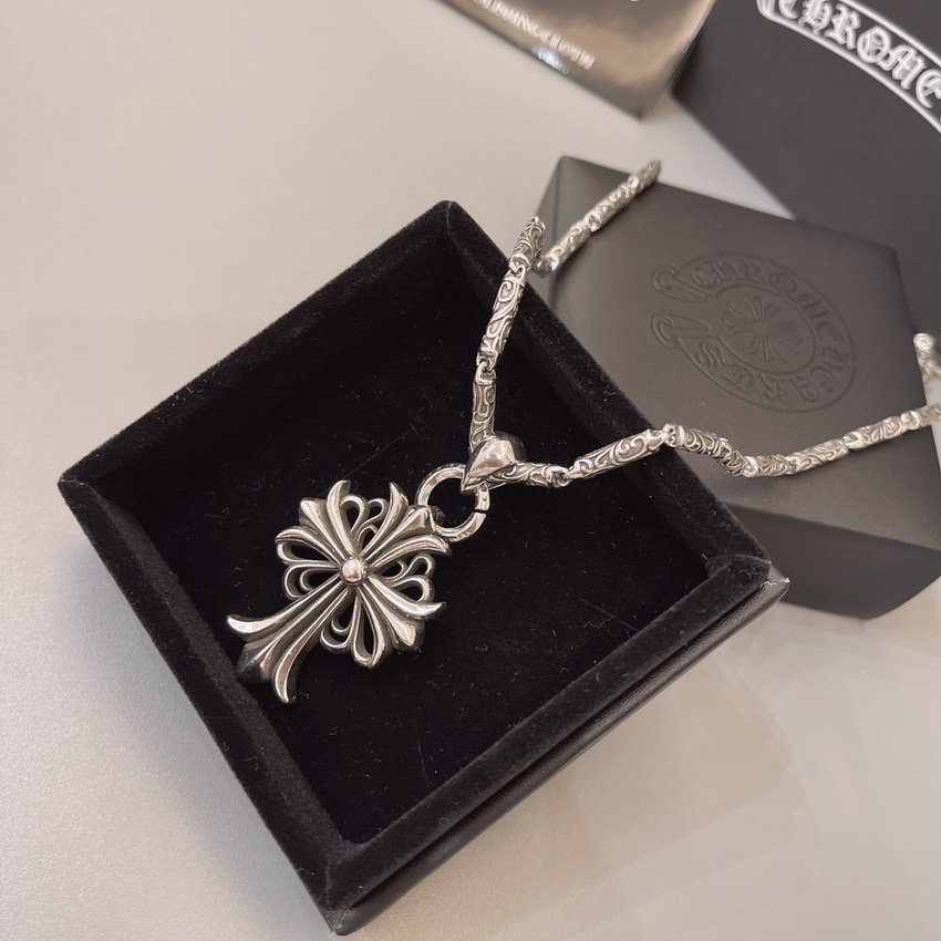 Ch*0me heart necklace-026