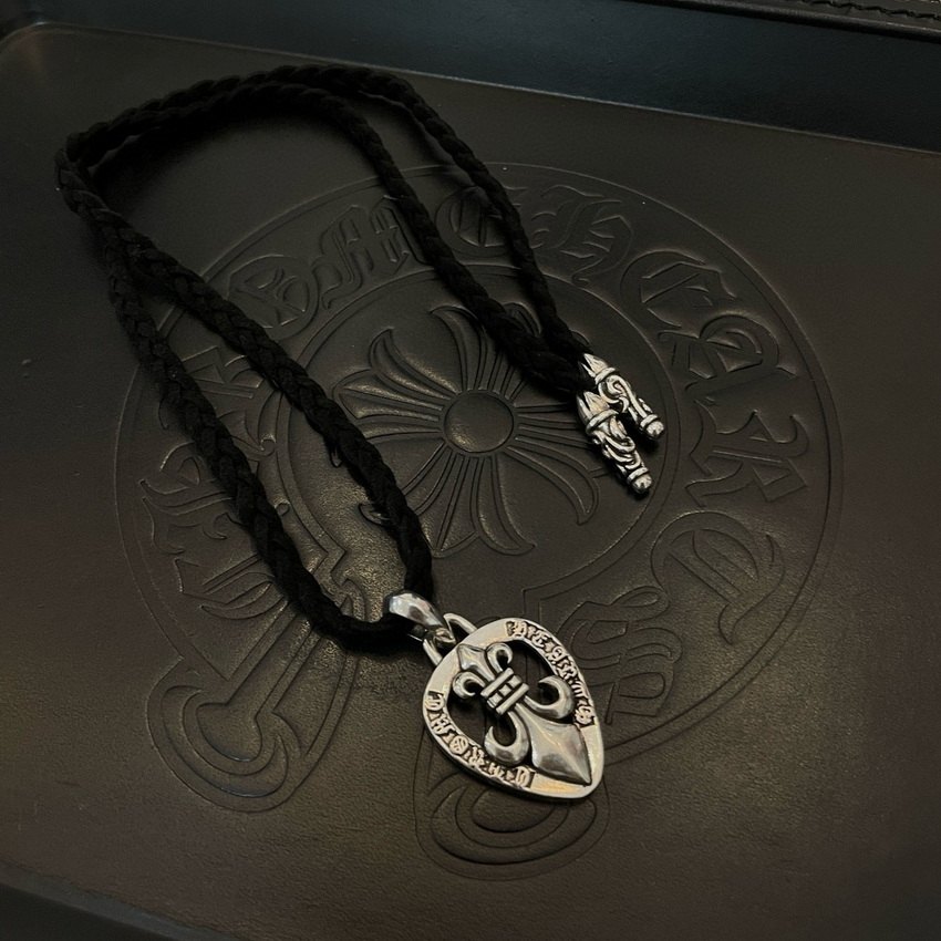 Ch*0me heart necklace-029