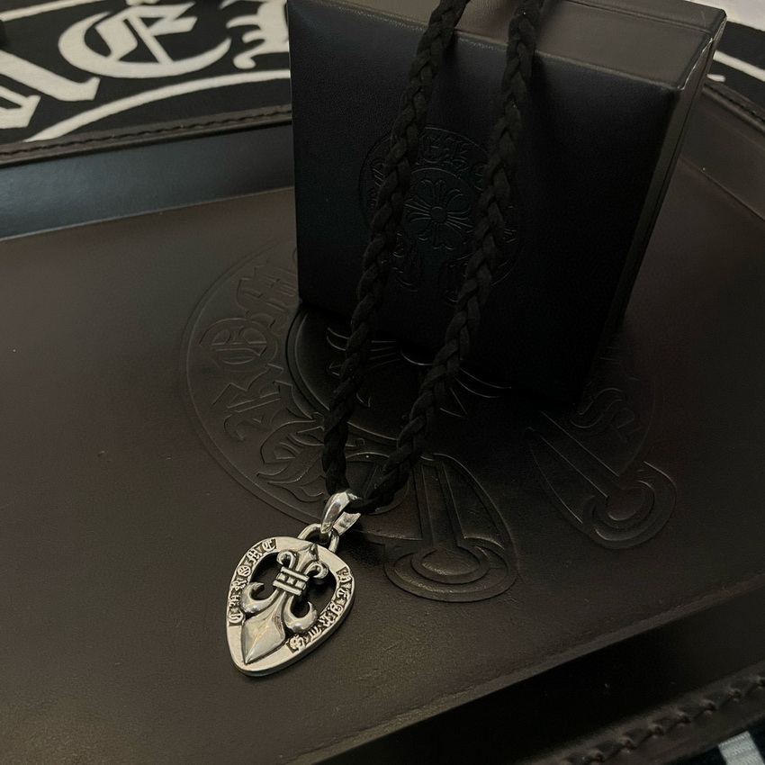 Ch*0me heart necklace-029