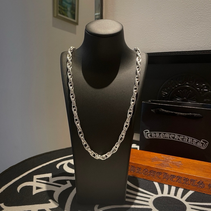 Ch**me He**ts necklace-030