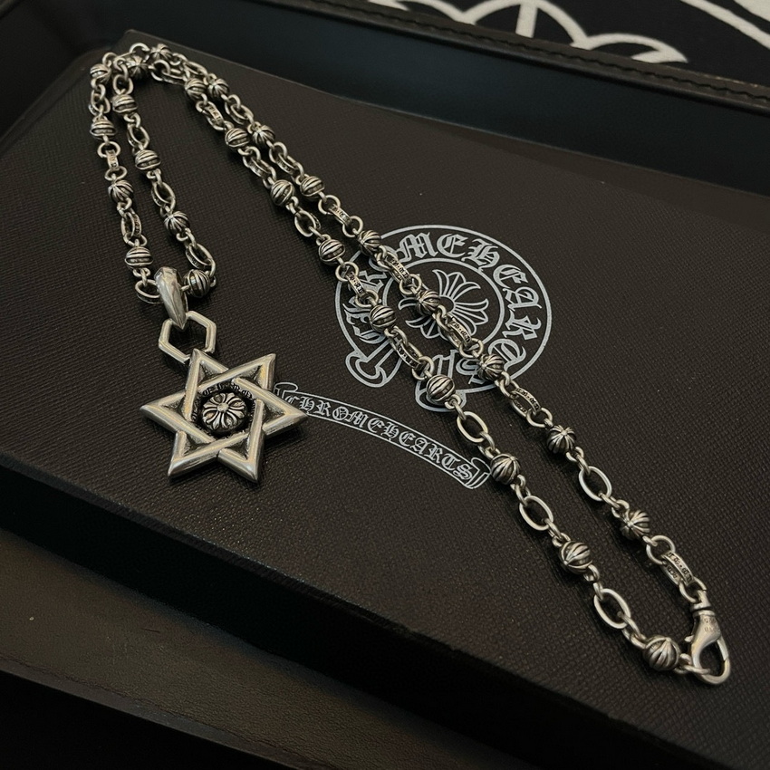 Ch*0me heart necklace-039