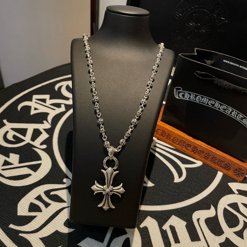 Ch*0me heart necklace-040