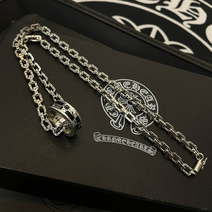 Ch*0me heart necklace-045