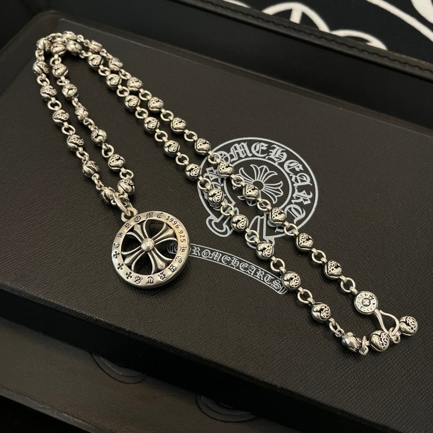Ch**me He**ts necklace-048