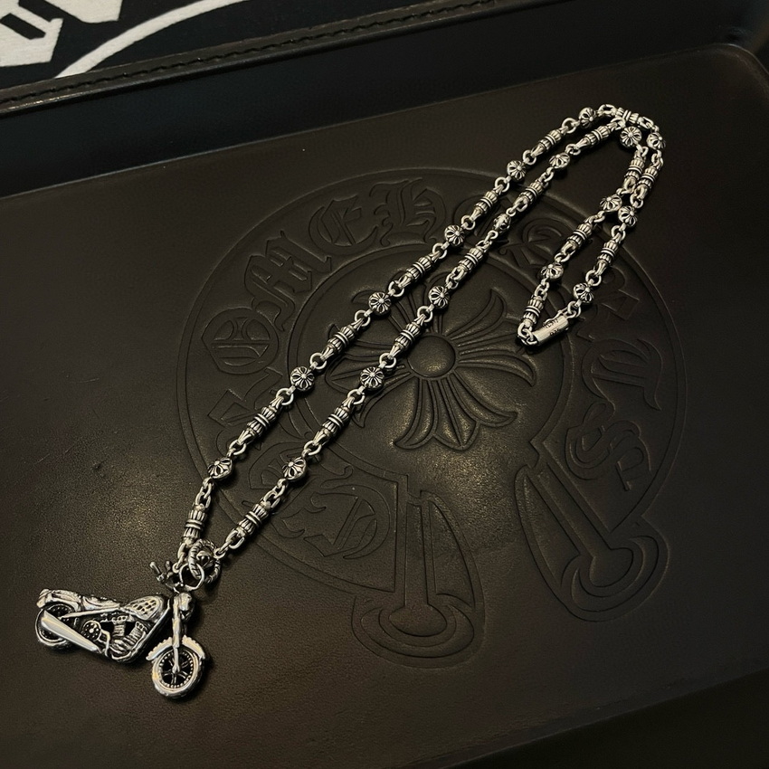 Ch**me He**ts necklace-049