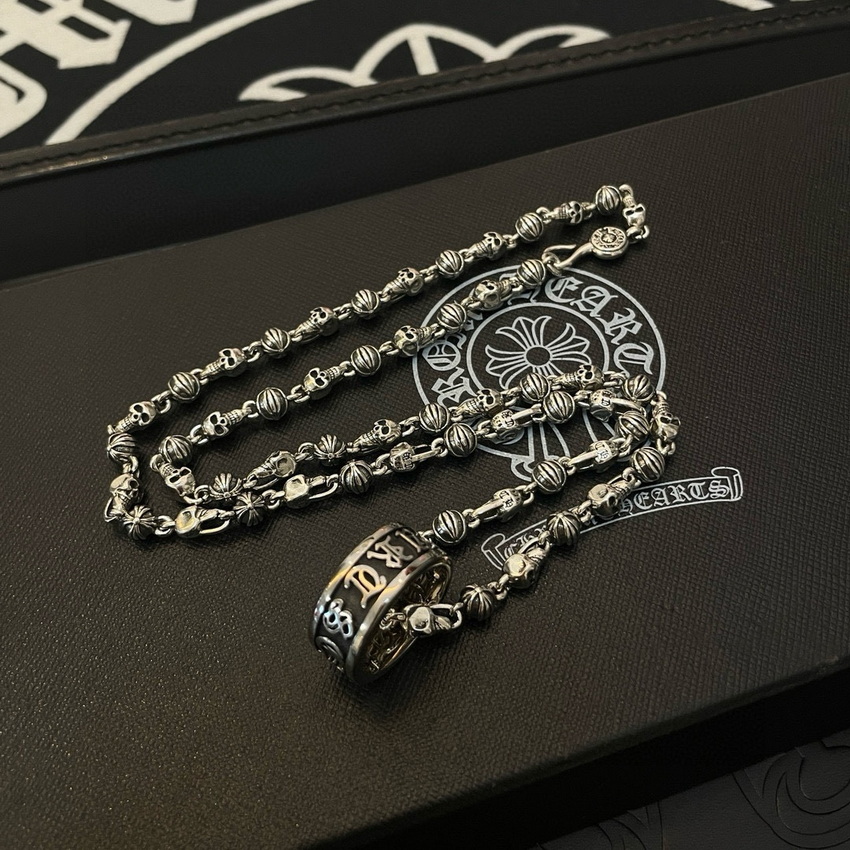 Ch**me He**ts necklace-061