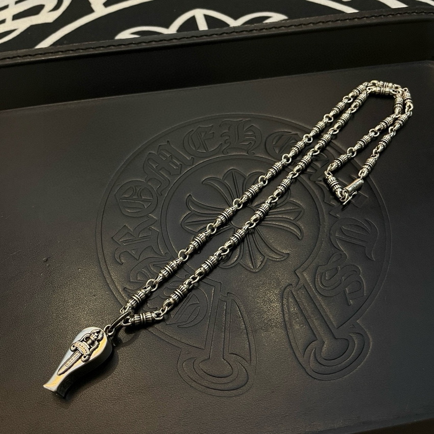 Ch**me He**ts necklace-071