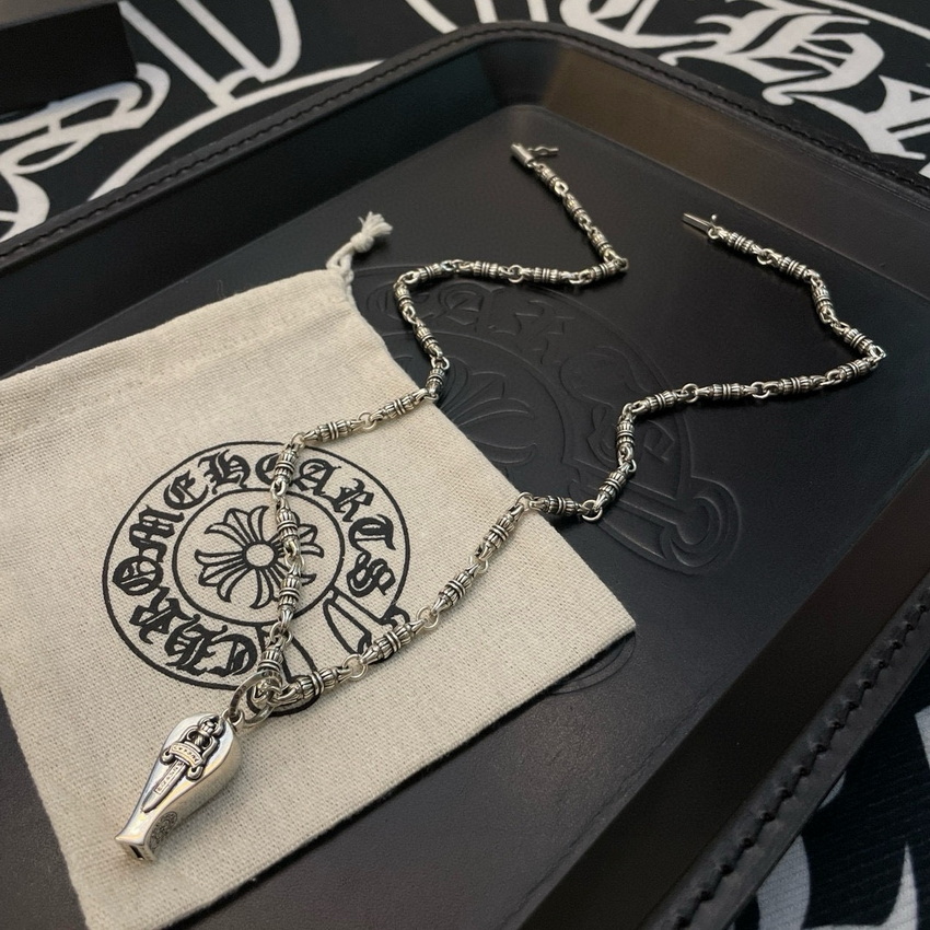 Ch**me He**ts necklace-071