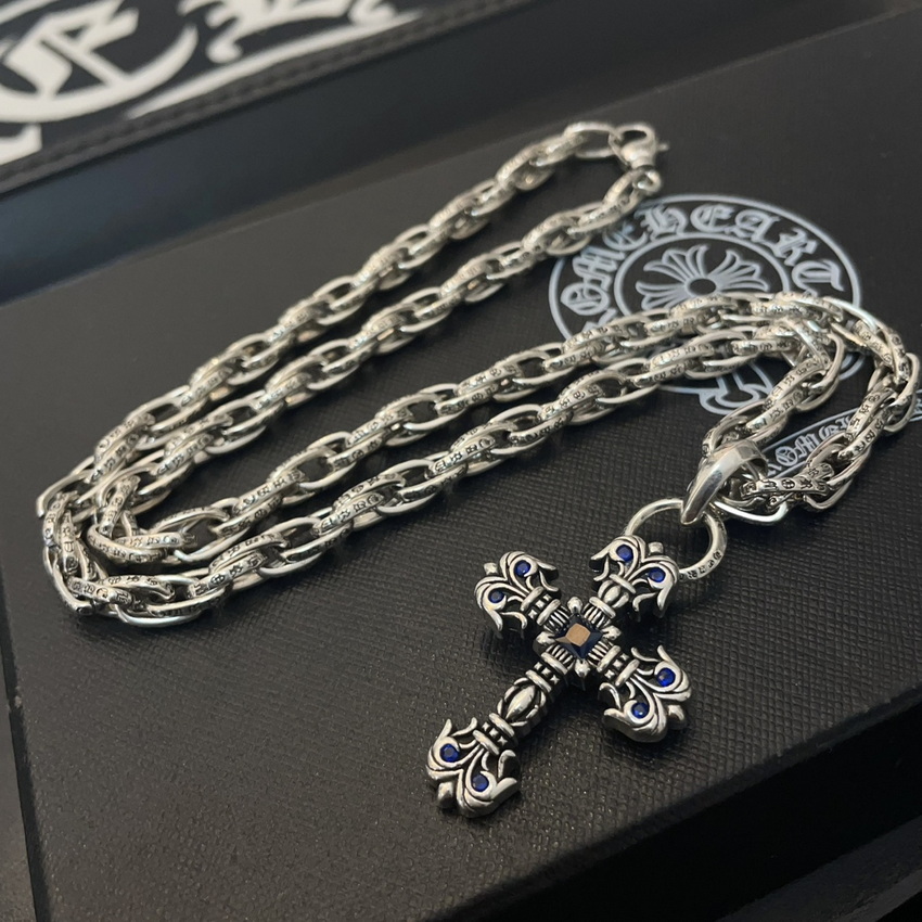 Ch**me He**ts necklace-079