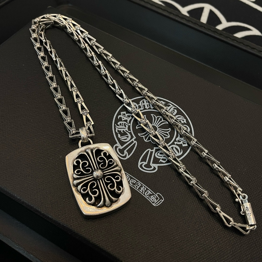 Ch*0me heart necklace-082