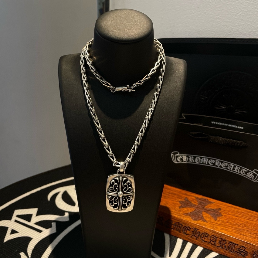 Ch*0me heart necklace-082