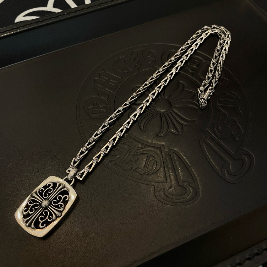 Ch*0me heart necklace-082