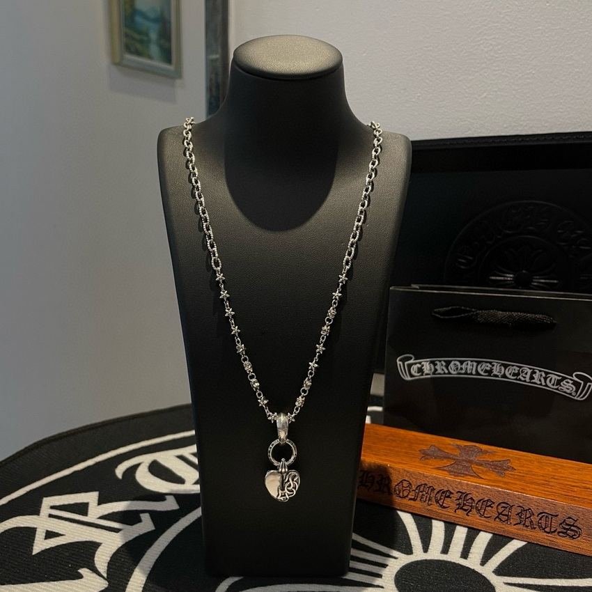 Ch**me He**ts necklace-089