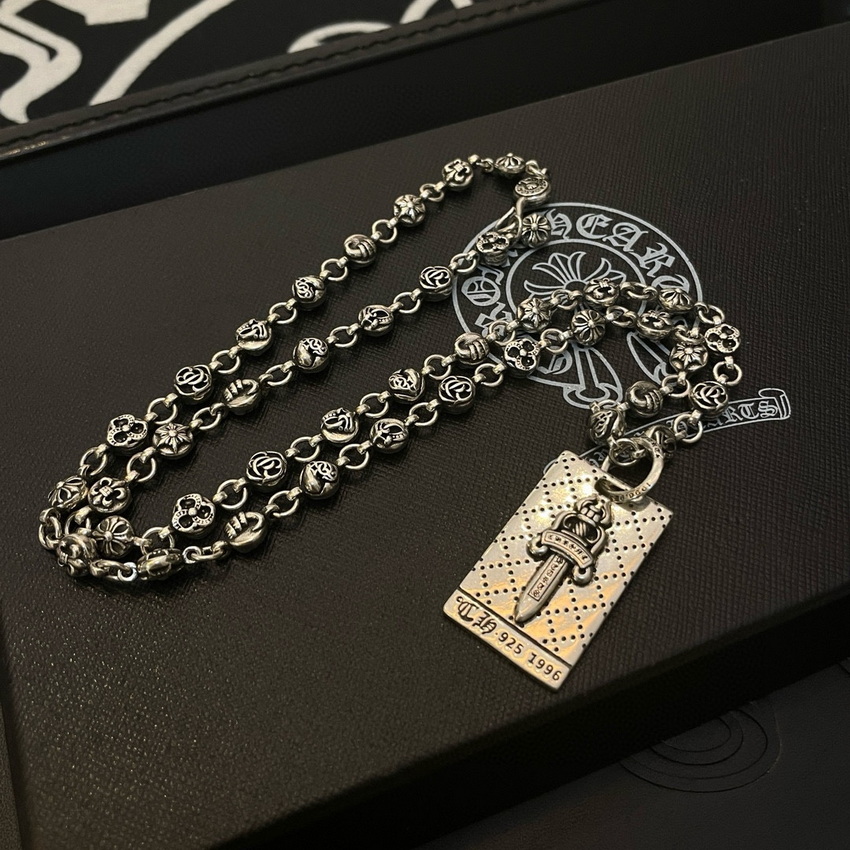 Ch**me He**ts necklace-092