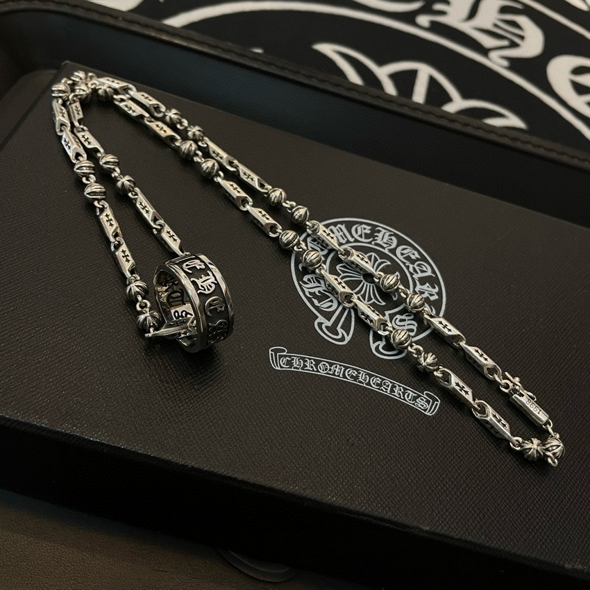Ch**me He**ts necklace-093