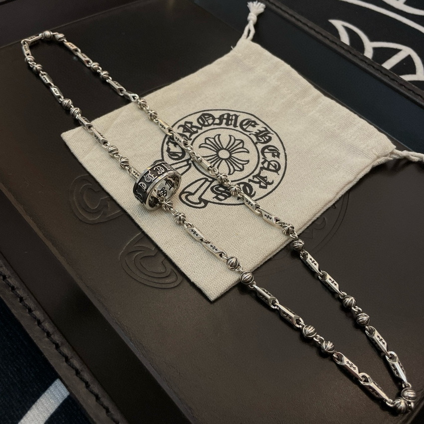 Ch**me He**ts necklace-093