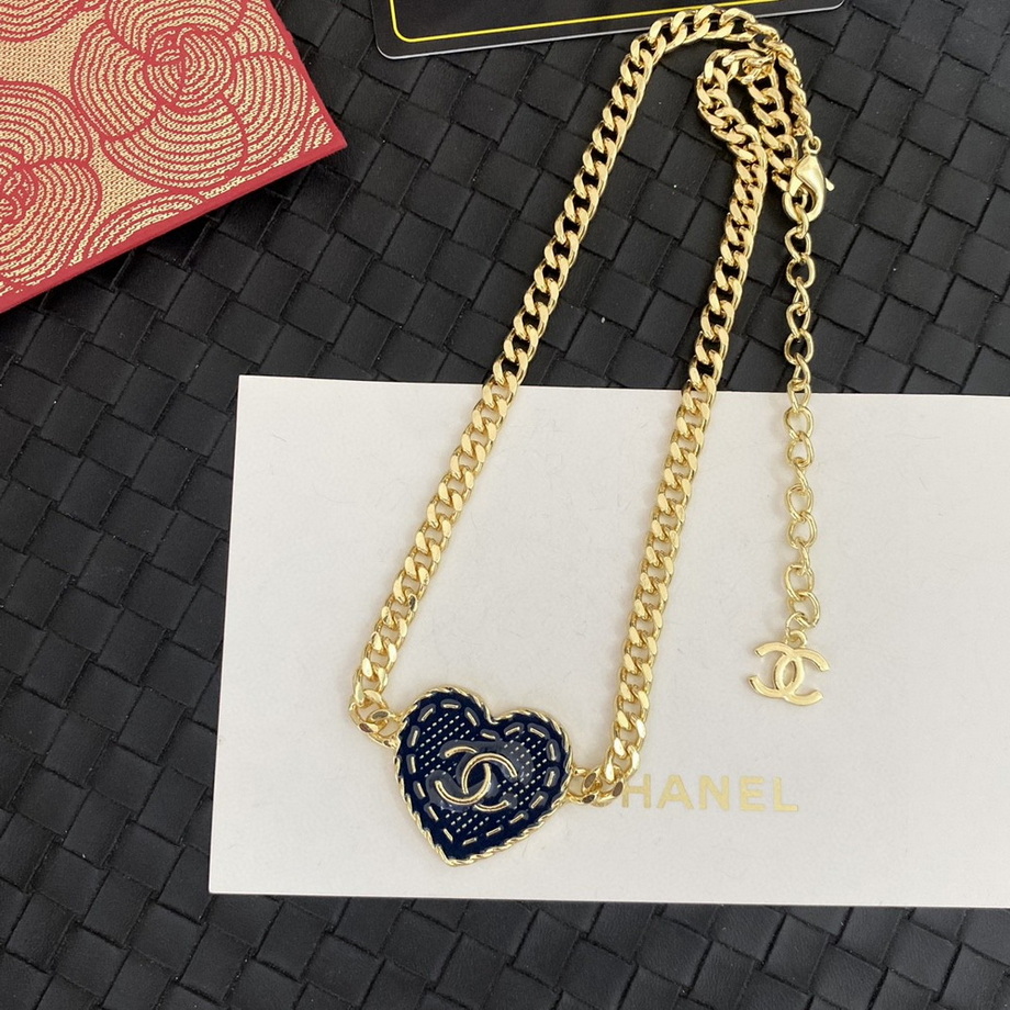 Ch*el necklace-164