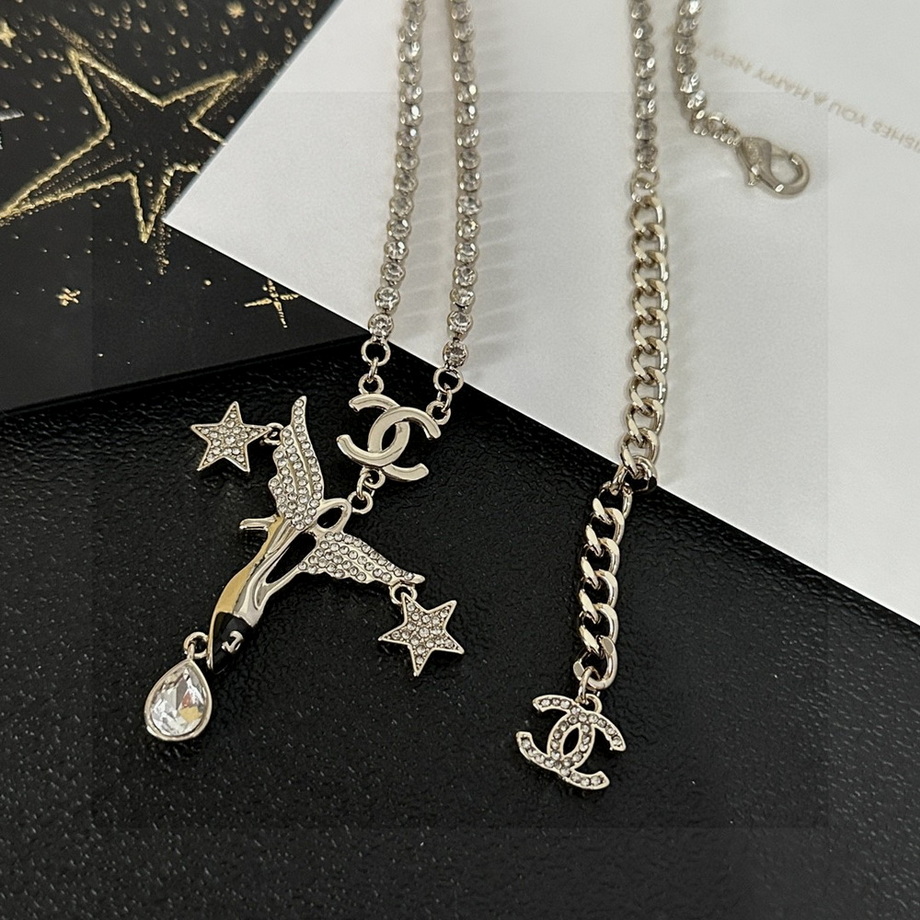 Ch*el necklace-308