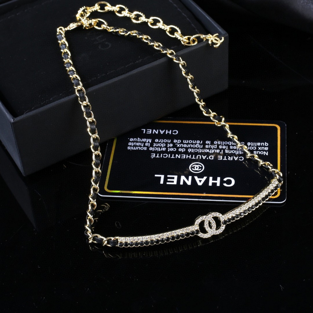 Ch*el necklace-307