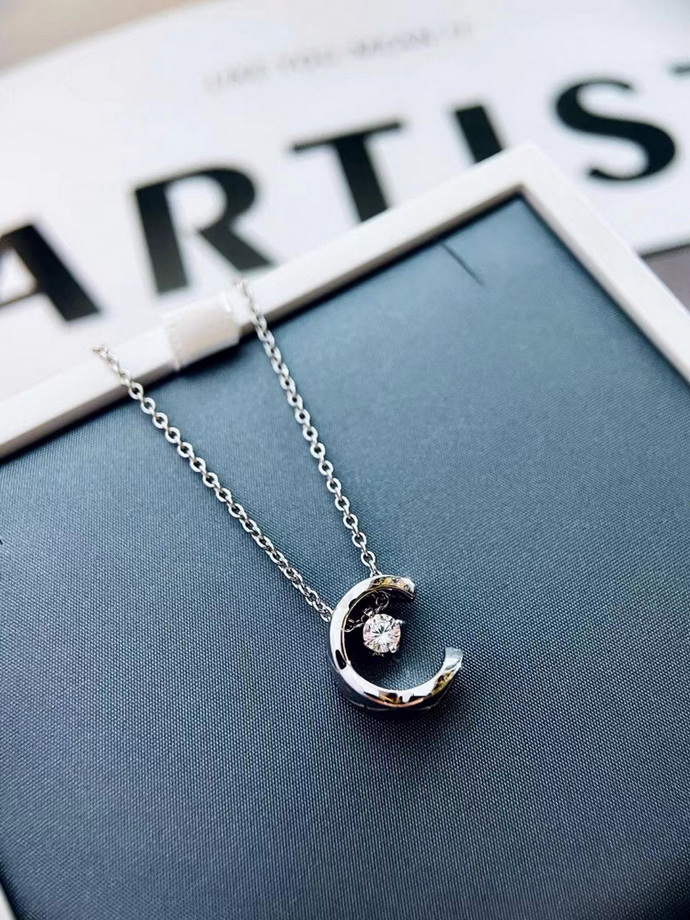 Ch*el necklace-026