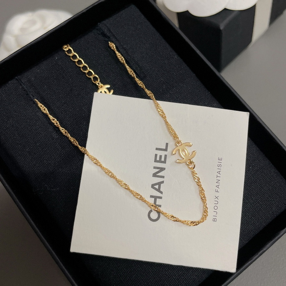 Ch*el necklace-144