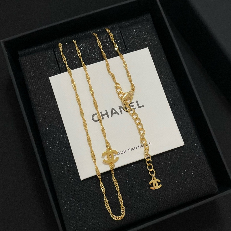 Ch*el necklace-143