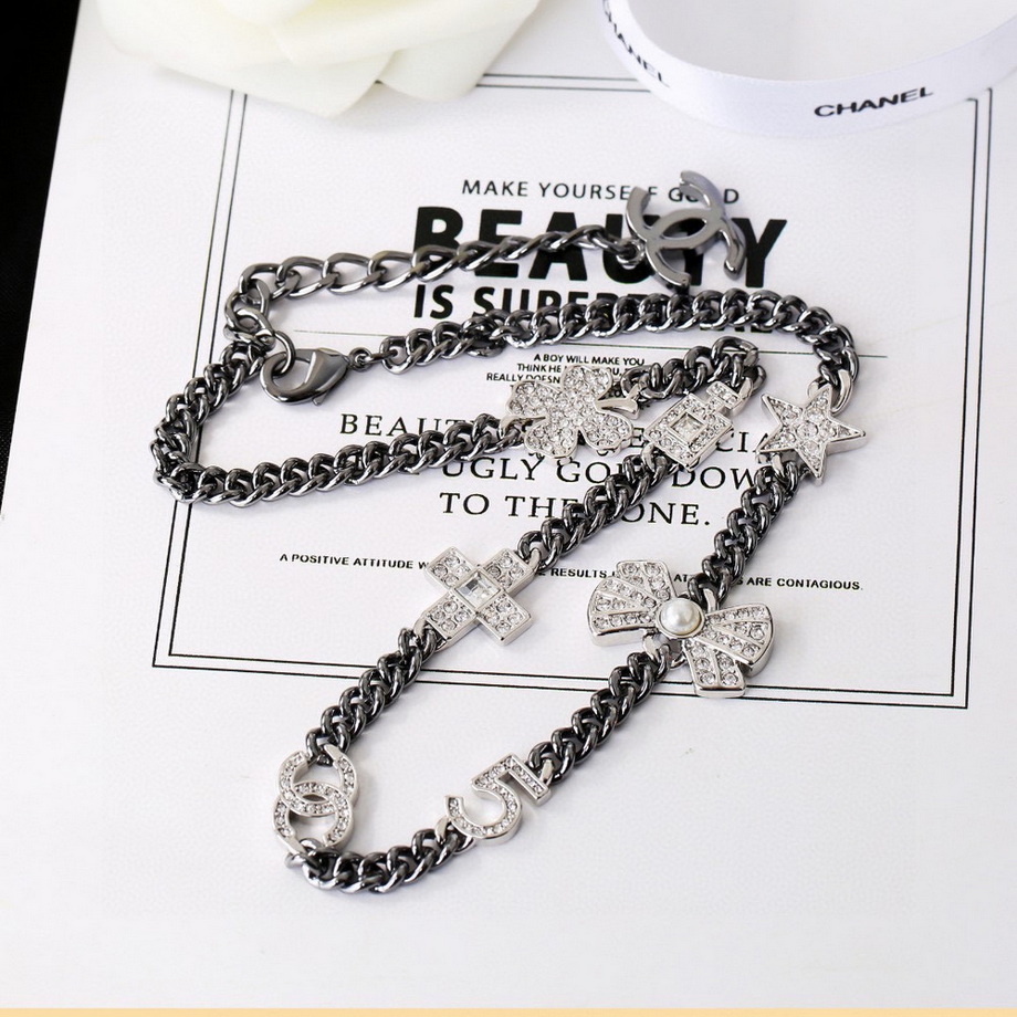 Ch*el necklace-376