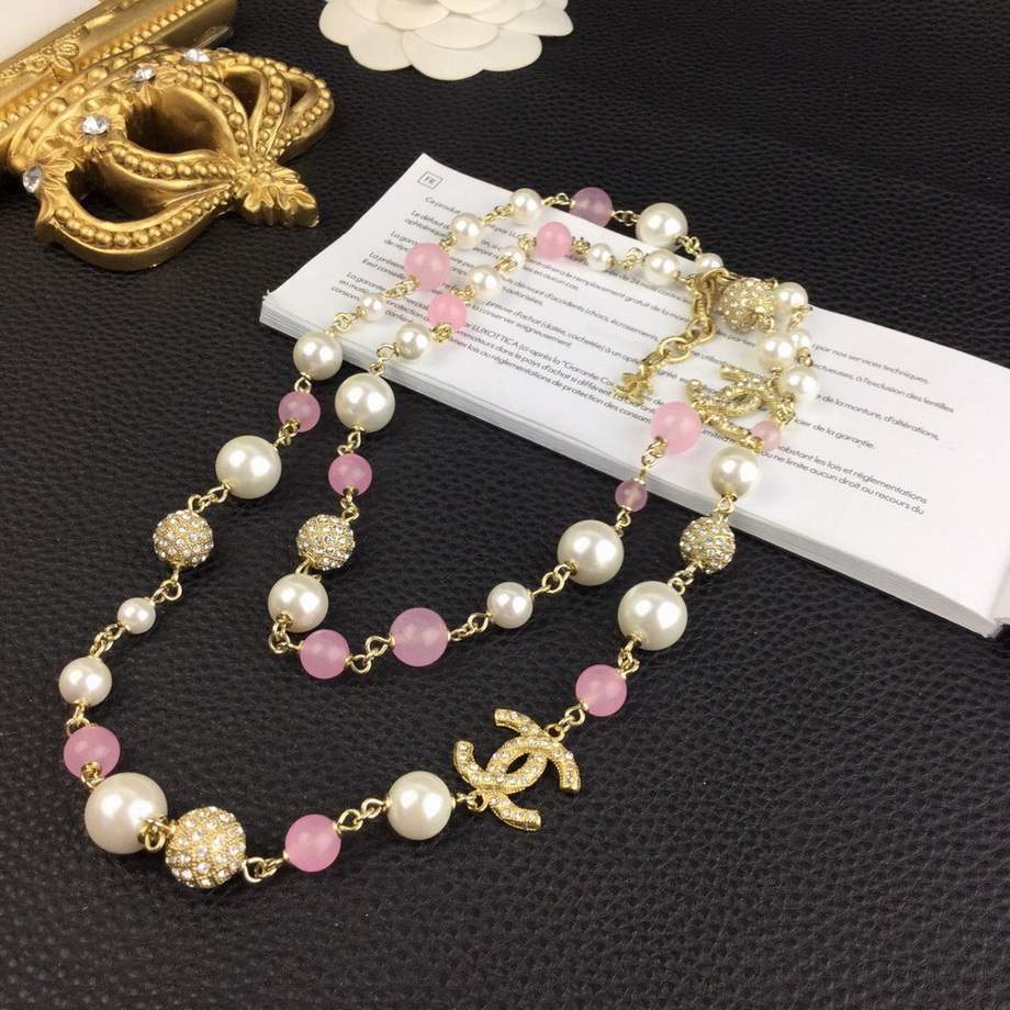 Ch*el necklace-440