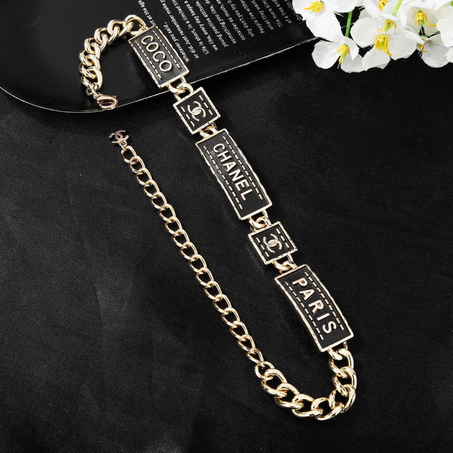 Ch*el necklace-437