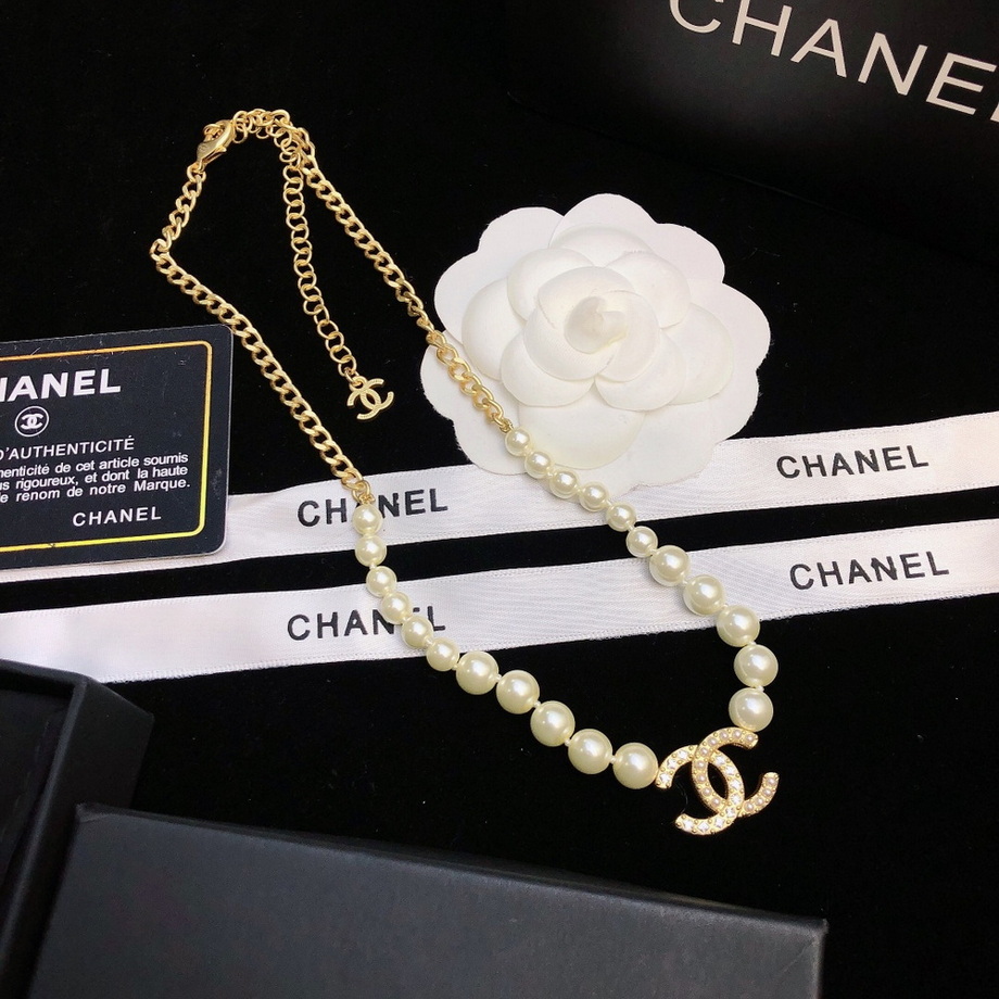 Ch*el necklace-034