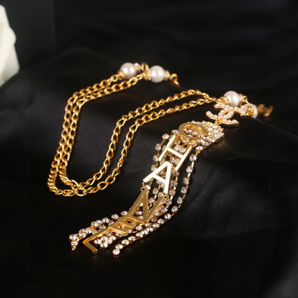 Ch*el necklace-342
