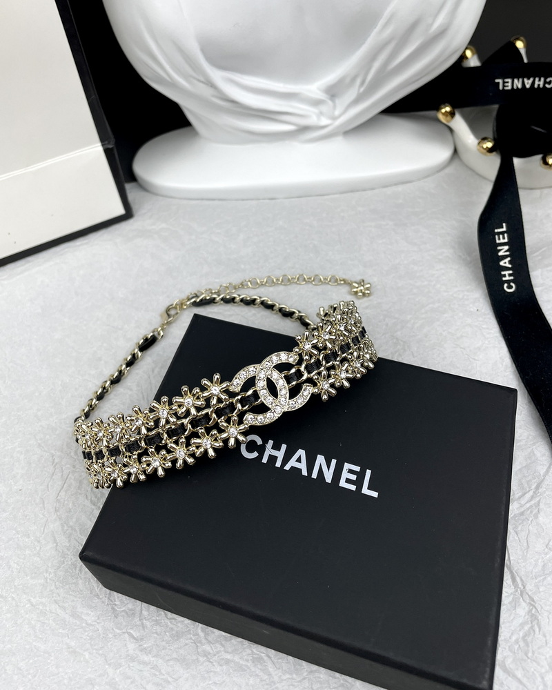 Ch*el necklace-409