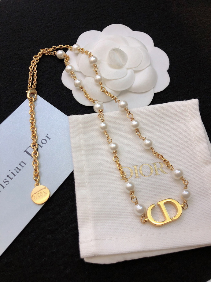 D*or necklace-055