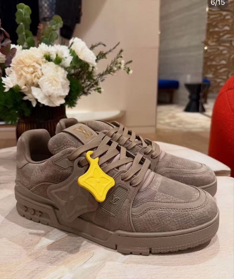 LV Shoes(AAA)-1168