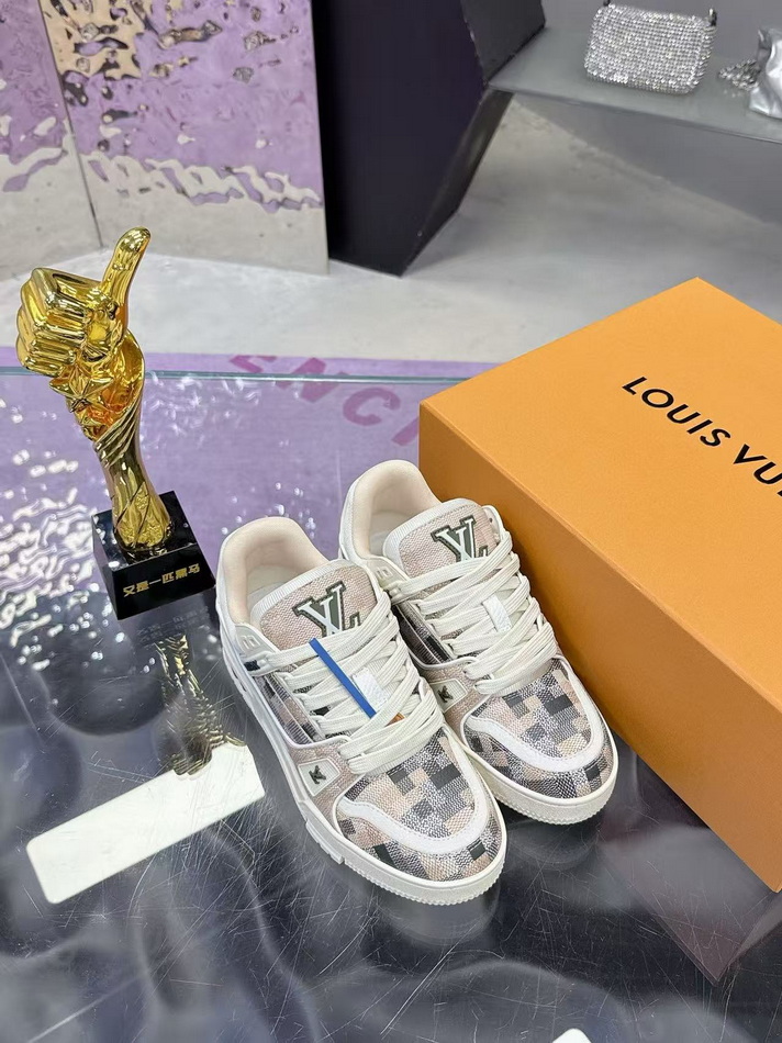 LV Shoes(AAA)-1210