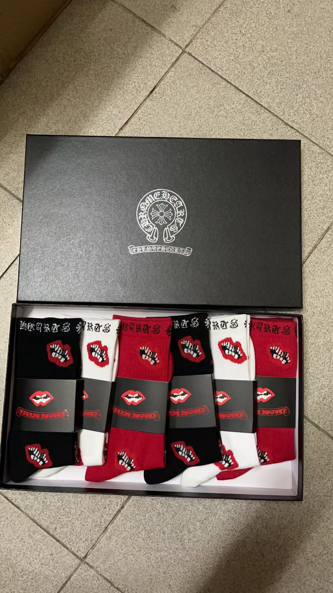 Ch**me He**ts socks(6 pairs)-002