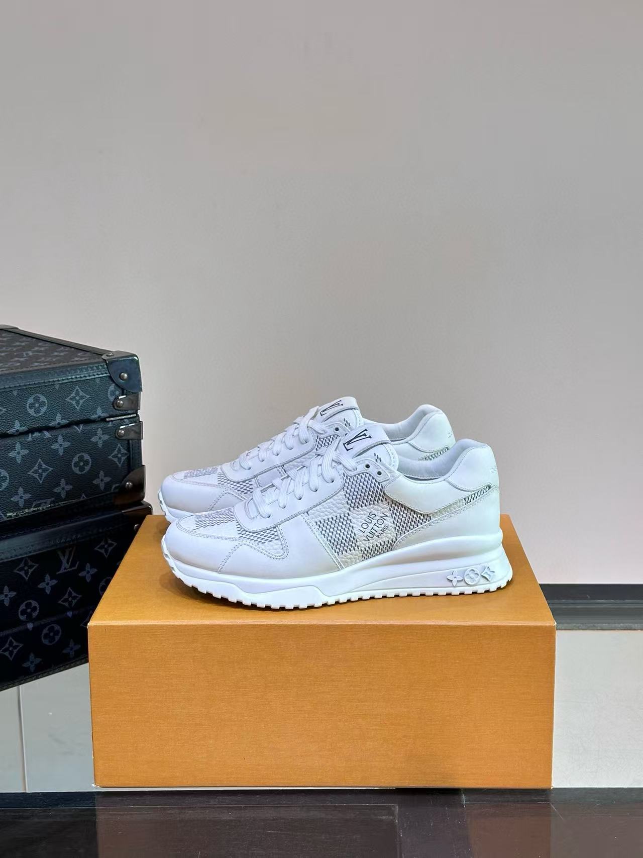 LV Shoes(AAA)-1237
