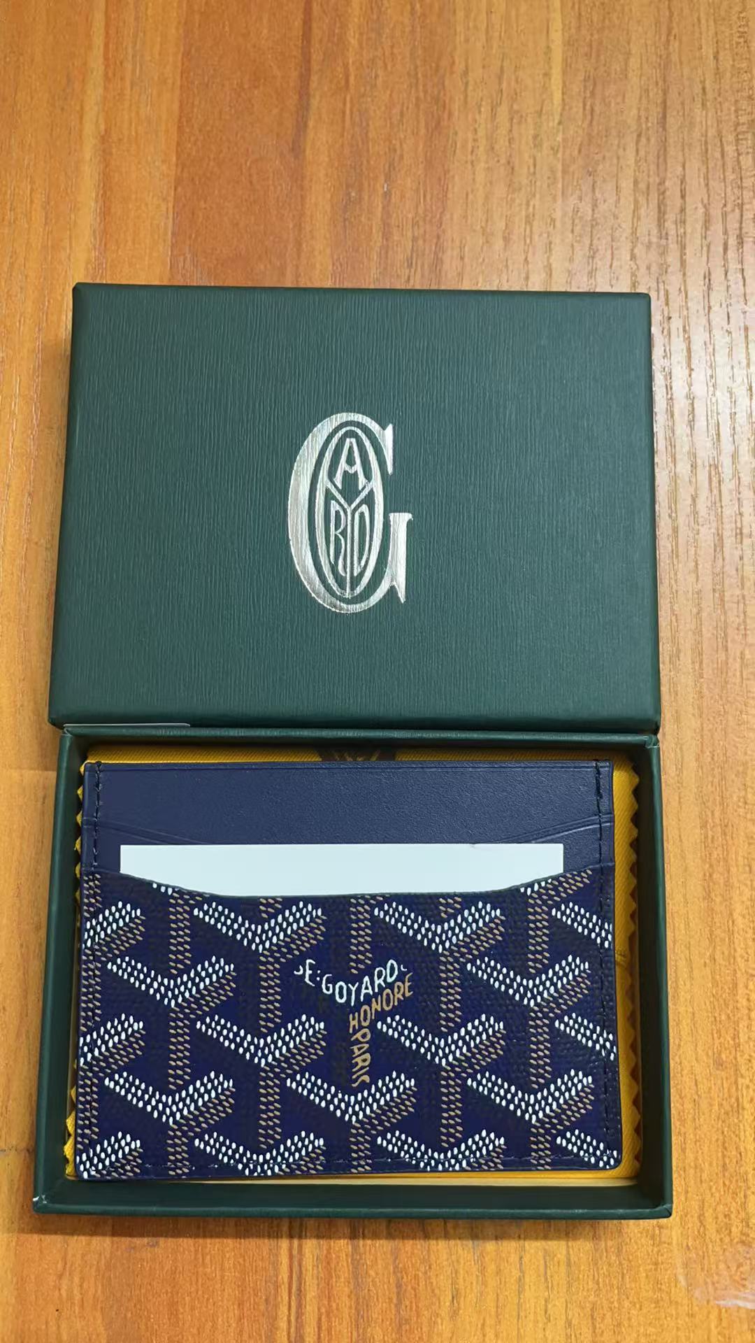 Go*ard card holder-001
